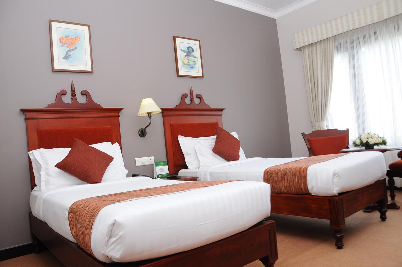 Vijayapark Hotel Kaduturutti Εξωτερικό φωτογραφία